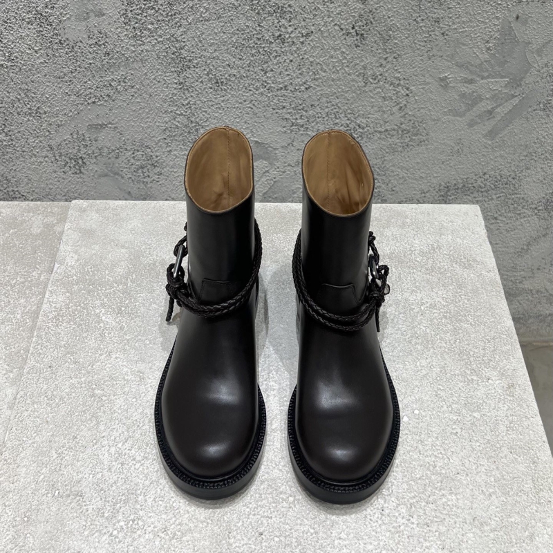 b0tt*ga Ven*ta boots